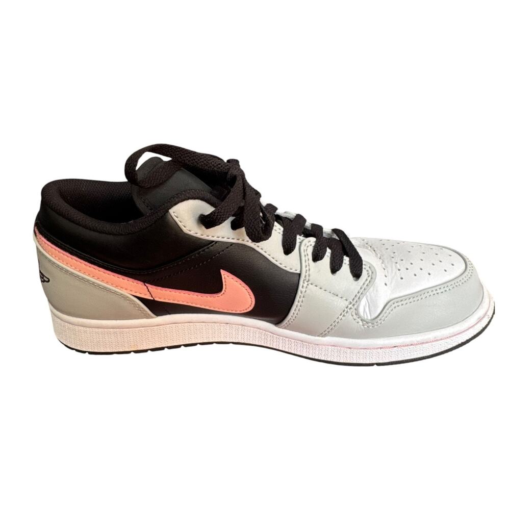 Nike Air Jordan 1 Low Grey Fog Bleached Coral Sneakers Men’s Size 10 553558-062 - Picture 9 of 9
